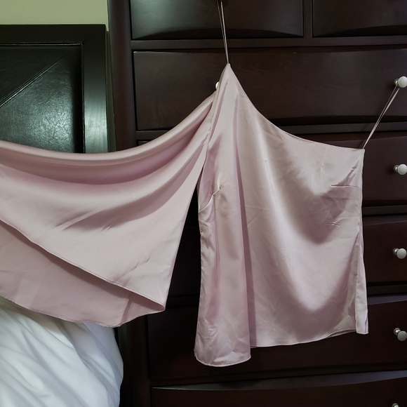 One shoulder top - Picture 4 of 9